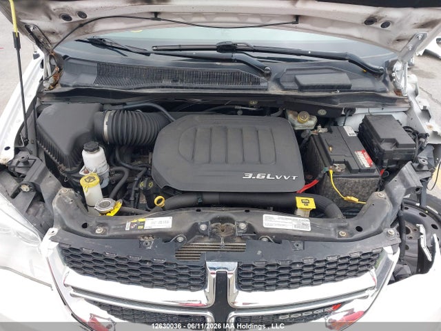 Dodge Grand Caravan Crew 2017 2C4RDGDG3HR597125 Image 10
