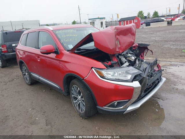 JA4AZ2A33JZ607113 Mitsubishi Outlander Es