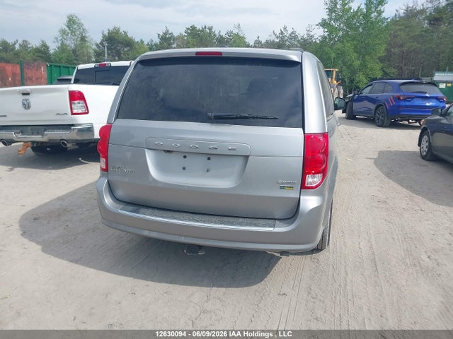 Dodge Grand Caravan Crew 2017 2C4RDGDG2HR792584 Image 16