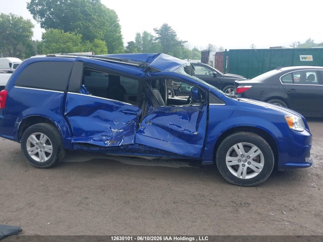 Dodge Grand Caravan Crew 2018 2C4RDGDG1JR295547 Image 14