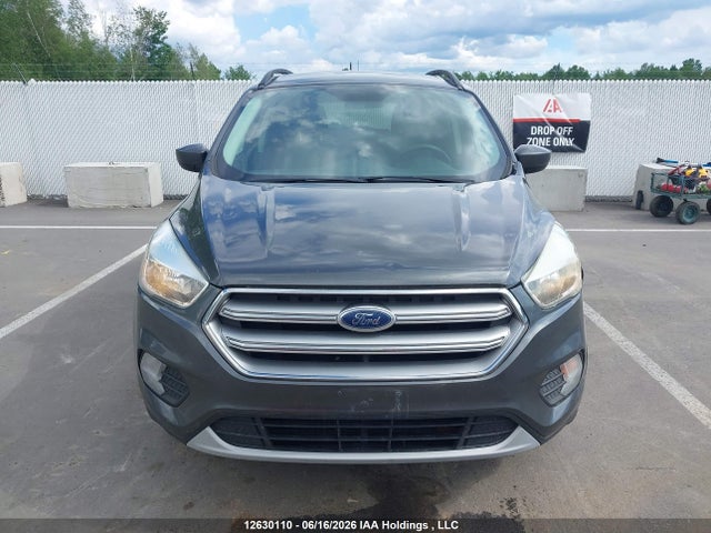 Продажа на аукционе авто 2017 Ford Escape Se, vin: 1FMCU9GD3HUE79464, номер лота: 12630110