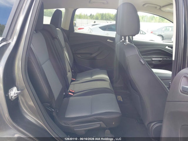 Продажа на аукционе авто 2017 Ford Escape Se, vin: 1FMCU9GD3HUE79464, номер лота: 12630110