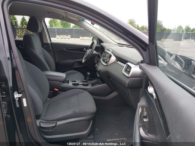 12630127 :رقم المزاد ، 5XYPG4A35JG382189 vin ، 2018 Kia Sorento 2.4l Lx مزاد بيع