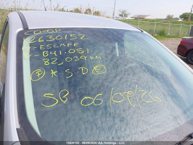 Продажа на аукционе авто 2019 Ford Escape Se, vin: 1FMCU9GDXKUB41051, номер лота: 12630152
