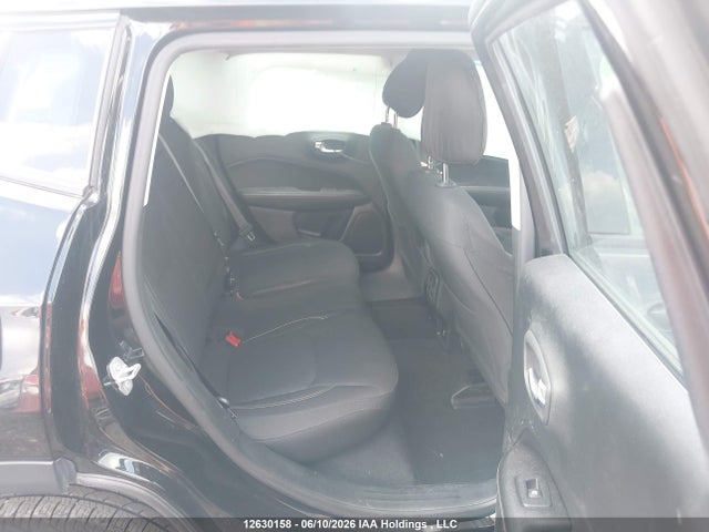 Jeep Compass Sport 2018 3C4NJCAB7JT117972 Image 8