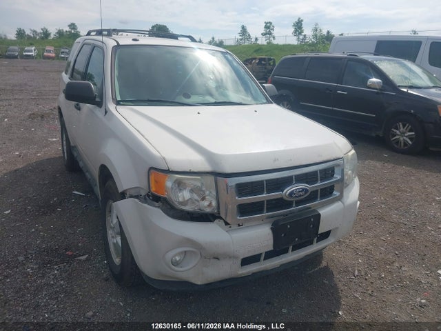 Продажа на аукционе авто 2011 Ford Escape Xlt Automatic, vin: 1FMCU0DGXBKA76613, номер лота: 12630165