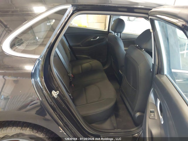 2018 Hyundai Elantra Gt Gl მანქანა იყიდება აუქციონზე, vin: KMHH35LE4JU021485, აუქციონის ნომერი: 12630184