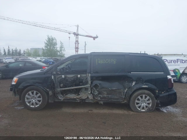 Продажа на аукционе авто 2013 Chrysler Town & Country Touring, vin: 2C4RC1BG8DR758890, номер лота: 12630198