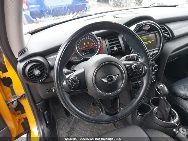 Mini 3 Door Cooper 2015 WMWXM5C59FT940714 Image 17