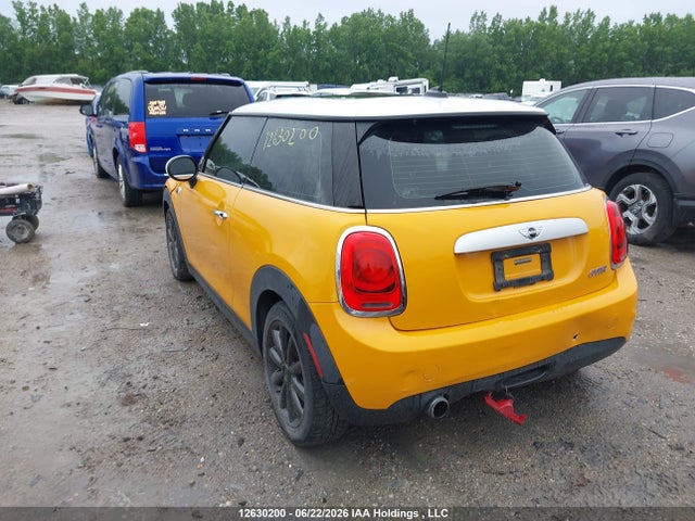 Mini 3 Door Cooper 2015 WMWXM5C59FT940714 Image 3