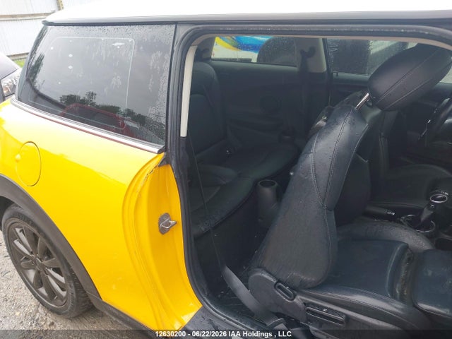 Mini 3 Door Cooper 2015 WMWXM5C59FT940714 Image 8