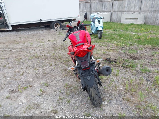 Honda Cbr300 Ra 2015 MLHNC5161F5100467 Image 6
