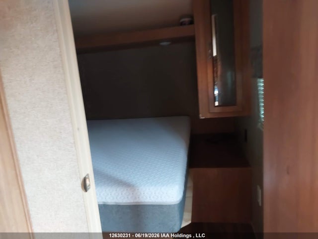 Forest River Forest River 2018 5ZT2CAXB1JU028847 Image 7