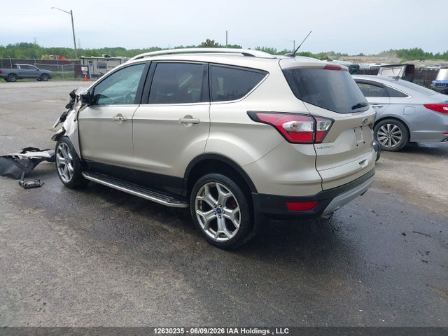 Ford Escape Titanium 2017 1FMCU9J99HUD55509 Image 3