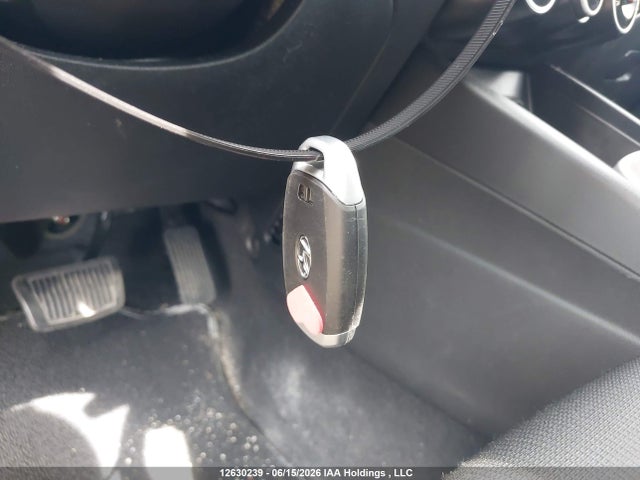 12630239 :رقم المزاد ، KMHRC8A38SU352627 vin ، 2025 Hyundai Venue مزاد بيع