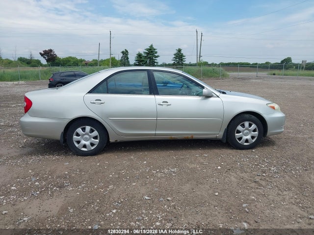 2004 Toyota Camry Le/se/xle მანქანა იყიდება აუქციონზე, vin: 4T1BE32K74U852382, აუქციონის ნომერი: 12630294