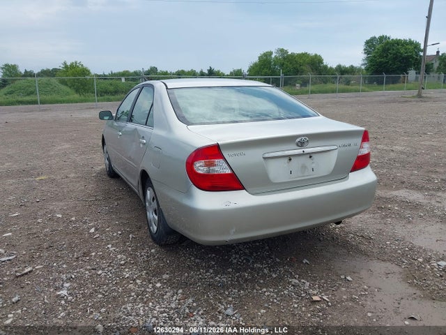 2004 Toyota Camry Le/se/xle მანქანა იყიდება აუქციონზე, vin: 4T1BE32K74U852382, აუქციონის ნომერი: 12630294