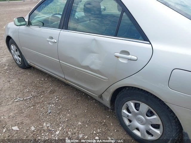 2004 Toyota Camry Le/se/xle მანქანა იყიდება აუქციონზე, vin: 4T1BE32K74U852382, აუქციონის ნომერი: 12630294