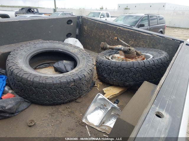 1GC4YNEY5MF214300 Chevrolet Silverado 2500hd Lt