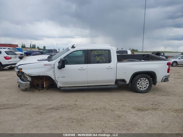 1GC4YNEY5MF214300 Chevrolet Silverado 2500hd Lt