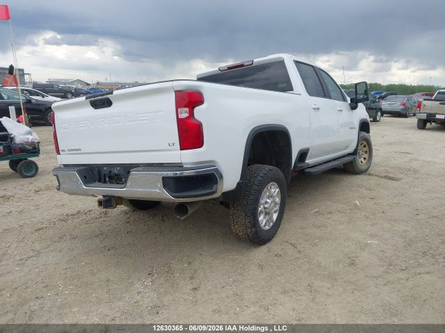 1GC4YNEY5MF214300 Chevrolet Silverado 2500hd Lt