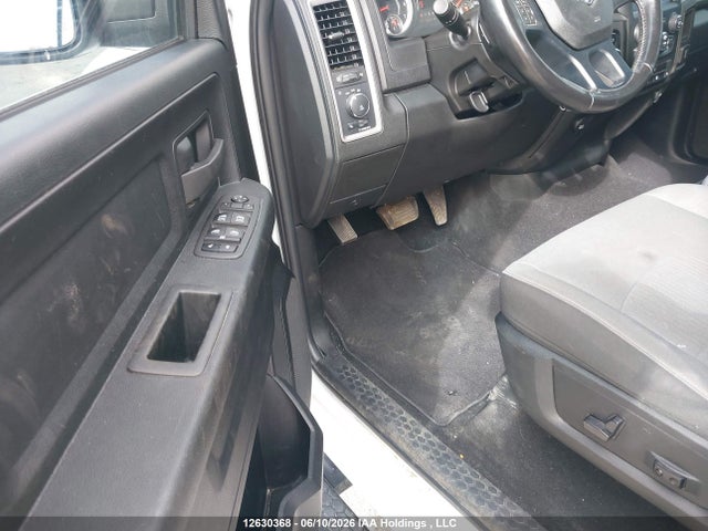 RAM 1500 Classic Tradesman 2023 3C6RR7KG1PG681833 Image 18