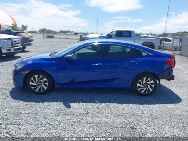 Honda CIVIC SE 2018 2HGFC2F63JH035221 Image 15