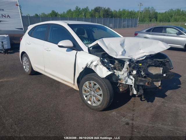 Hyundai Accent Le 2018 3KPC25A33JE038019 Image 1