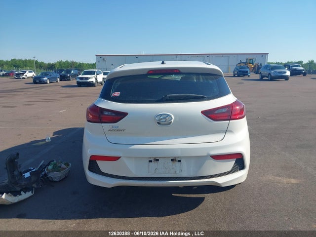 Hyundai Accent Le 2018 3KPC25A33JE038019 Image 13