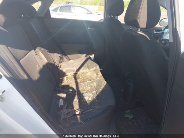 Hyundai Accent Le 2018 3KPC25A33JE038019 Image 8