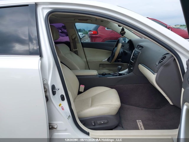 Продажа на аукционе авто 2011 Lexus Is 250, vin: JTHCF5C29B5051197, номер лота: 12630390