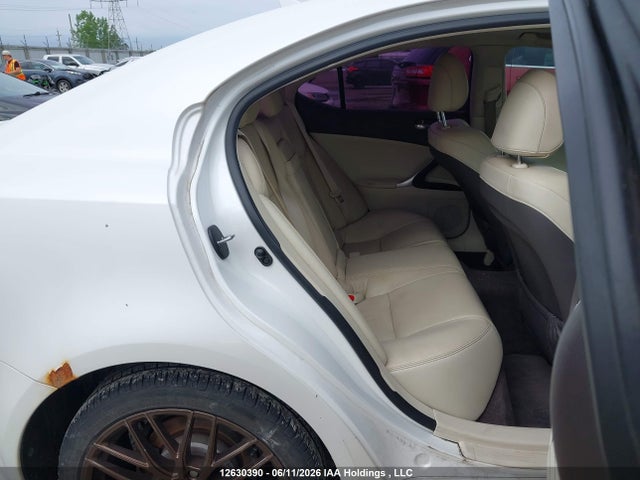 Продажа на аукционе авто 2011 Lexus Is 250, vin: JTHCF5C29B5051197, номер лота: 12630390