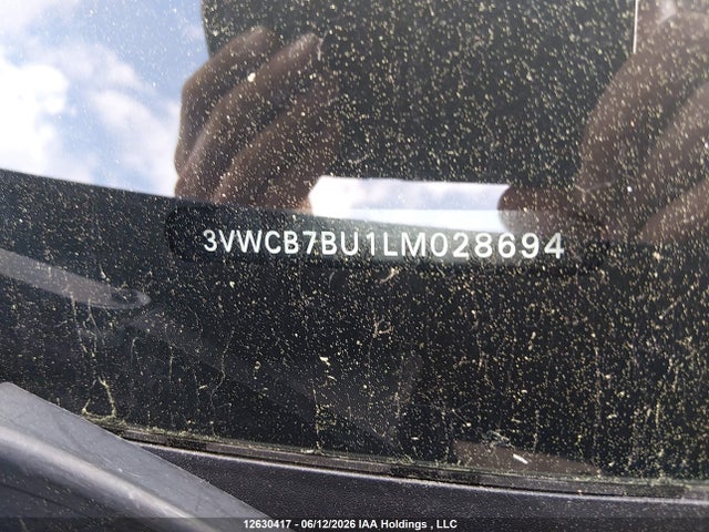 3VWCB7BU1LM028694 Volkswagen Jetta