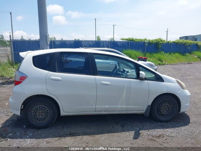 Продаж на аукціоні авто 2013 Honda Fit, vin: LUCGE8H54D3008438, номер лоту: 12630418