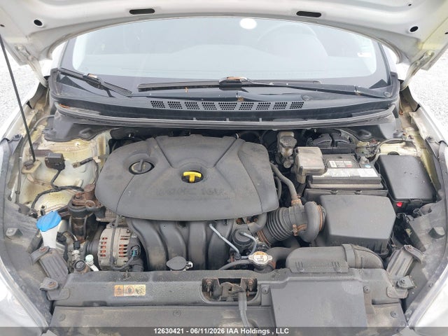 5NPDH4AE1FH630990 Hyundai ELANTRA GL