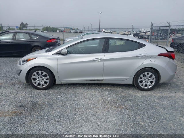 5NPDH4AE1FH630990 Hyundai ELANTRA GL