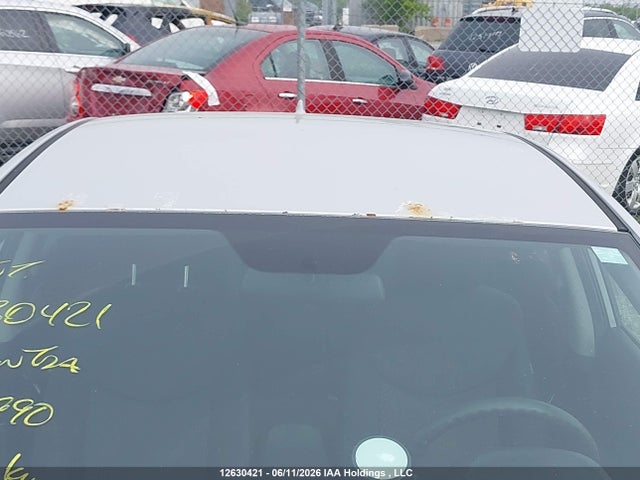 5NPDH4AE1FH630990 Hyundai ELANTRA GL