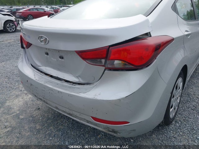 5NPDH4AE1FH630990 Hyundai ELANTRA GL