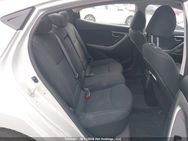 5NPDH4AE1FH630990 Hyundai ELANTRA GL