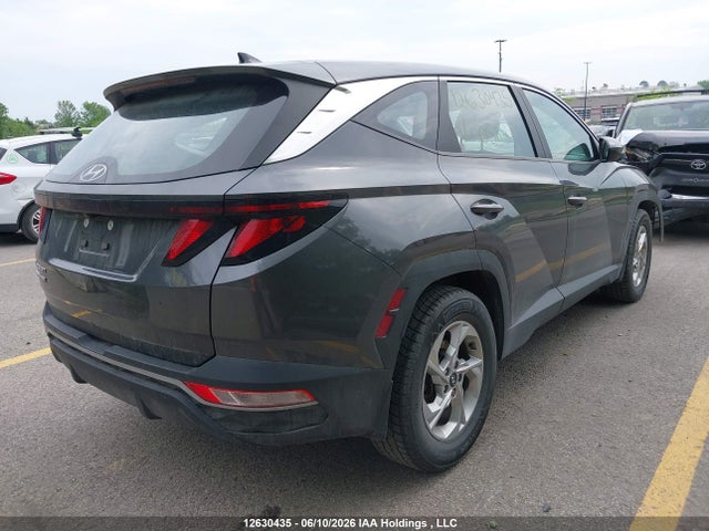 KM8JB3AE3NU058271 Hyundai Tucson Essential Fwd