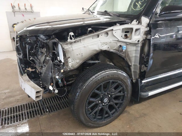 2024 Toyota 4runner Limited მანქანა იყიდება აუქციონზე, vin: JTEKU5JR1R6243894, აუქციონის ნომერი: 12630443