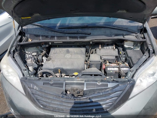 2012 Toyota Sienna მანქანა იყიდება აუქციონზე, vin: 5TDZK3DC8CS194799, აუქციონის ნომერი: 12630449
