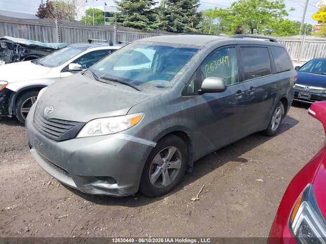 2012 Toyota Sienna მანქანა იყიდება აუქციონზე, vin: 5TDZK3DC8CS194799, აუქციონის ნომერი: 12630449
