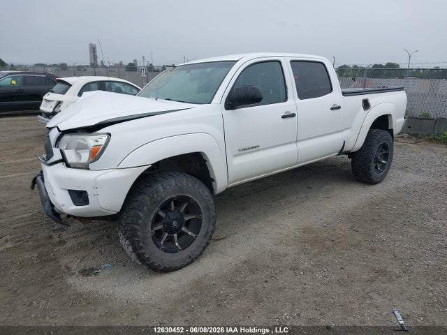 12630452 :رقم المزاد ، 5TFMU4FNXEX022327 vin ، 2014 Toyota Tacoma V6 مزاد بيع