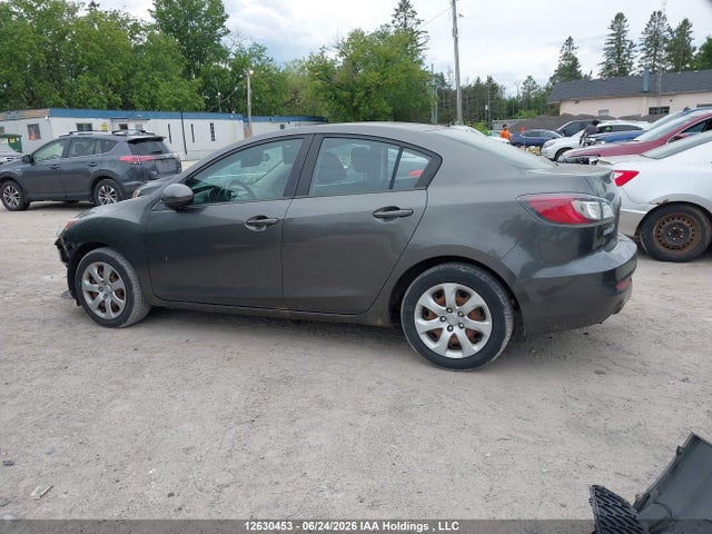 Продажа на аукционе авто 2013 Mazda Mazda3 Gx, vin: JM1BL1UF9D1846101, номер лота: 12630453