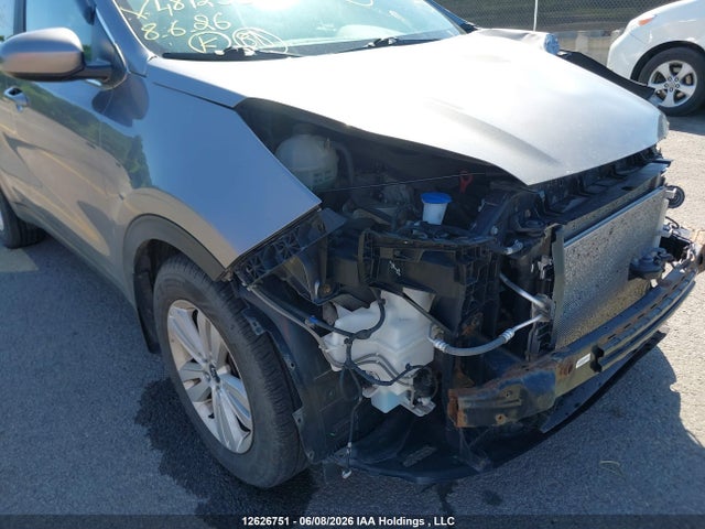 KNDPM3ACXJ7481235 KIA Sportage Lx