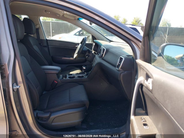KNDPM3ACXJ7481235 KIA Sportage Lx