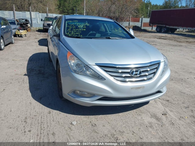 12596874 :رقم المزاد ، 5NPEC4AC7DH810392 vin ، 2013 Hyundai Sonata Se مزاد بيع