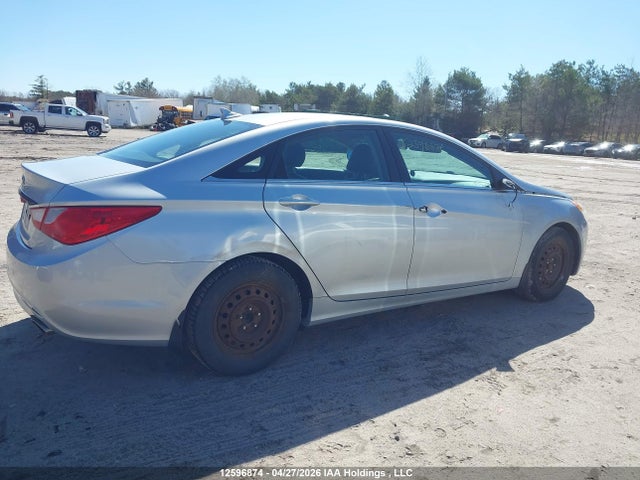 12596874 :رقم المزاد ، 5NPEC4AC7DH810392 vin ، 2013 Hyundai Sonata Se مزاد بيع