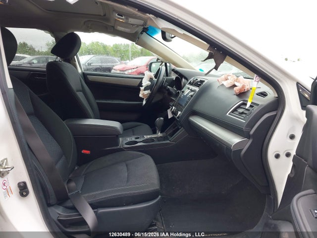 Subaru Outback 2.5i Premium 2018 4S4BSDDC2J3343855 Image 5